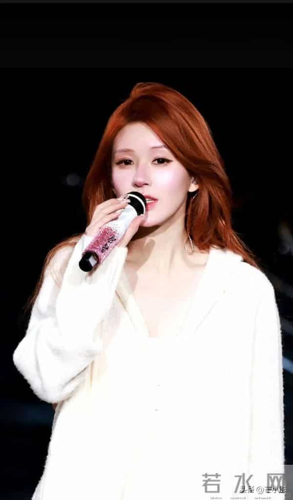 “恶女”赵露思回归,内娱又被狠狠整治了