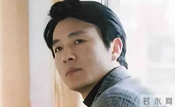 原来他早已去世,15岁演戏44岁走红,47岁患癌离世,哥哥是熟面孔