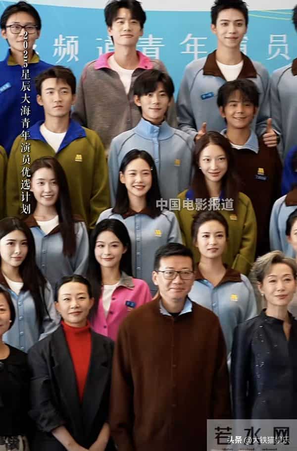 央视镜头下，王玉雯秒了韩雨彤，短剧女主和长剧女主一眼看出区别