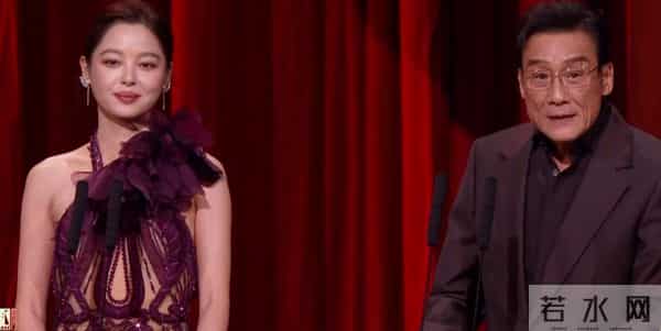 24岁的易烊千玺,成为金鸡奖最年轻影帝,刷新刘烨保持21年的记录