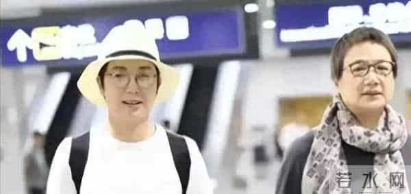 59岁蒋雯丽现状让人心酸：定居英国，又瘦又老，一代女神也落寞了