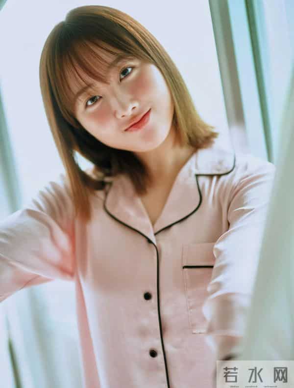 本田望结,“21岁的一天”主题写真