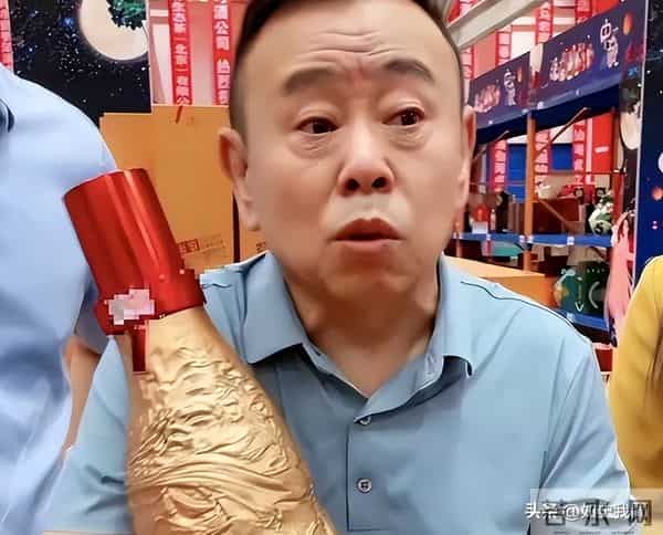 4个老婆,全家移民,享受正师级待遇,潘长江身上哪个标签是真的