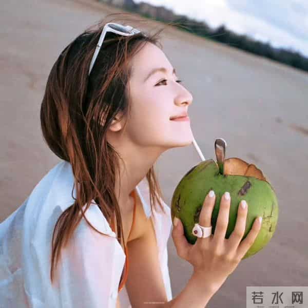 李兰迪——比基尼写真集欣赏