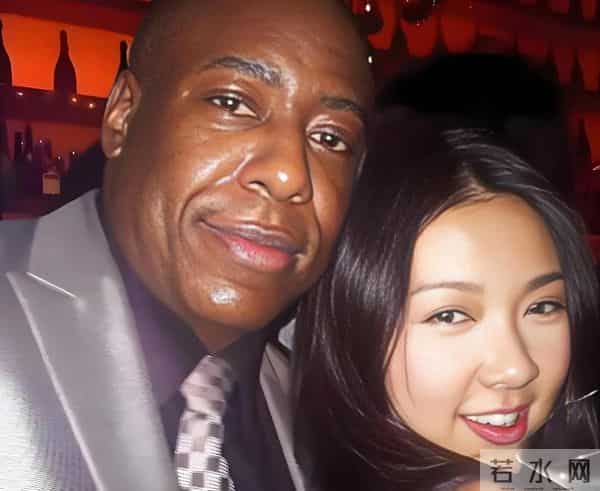 “香港最后一个天后”，被拍到和黑人出入酒店，如今44岁孤身一人