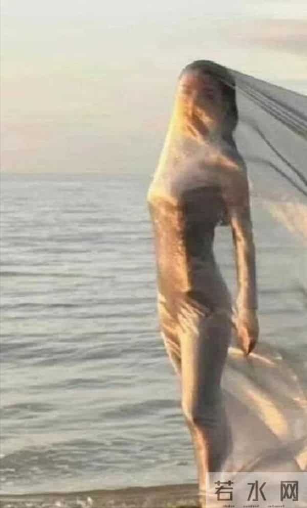 东方维纳斯！舒淇身材保持的真好，腹部比海平面还平，真让人羡慕