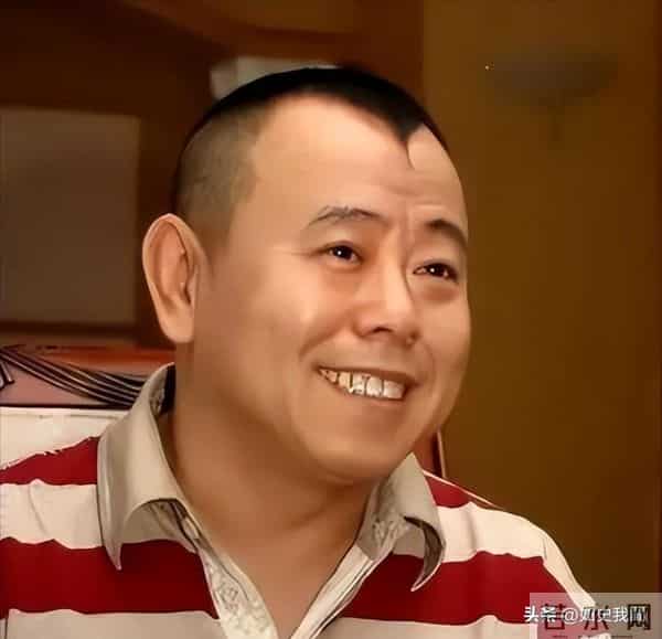 4个老婆,全家移民,享受正师级待遇,潘长江身上哪个标签是真的