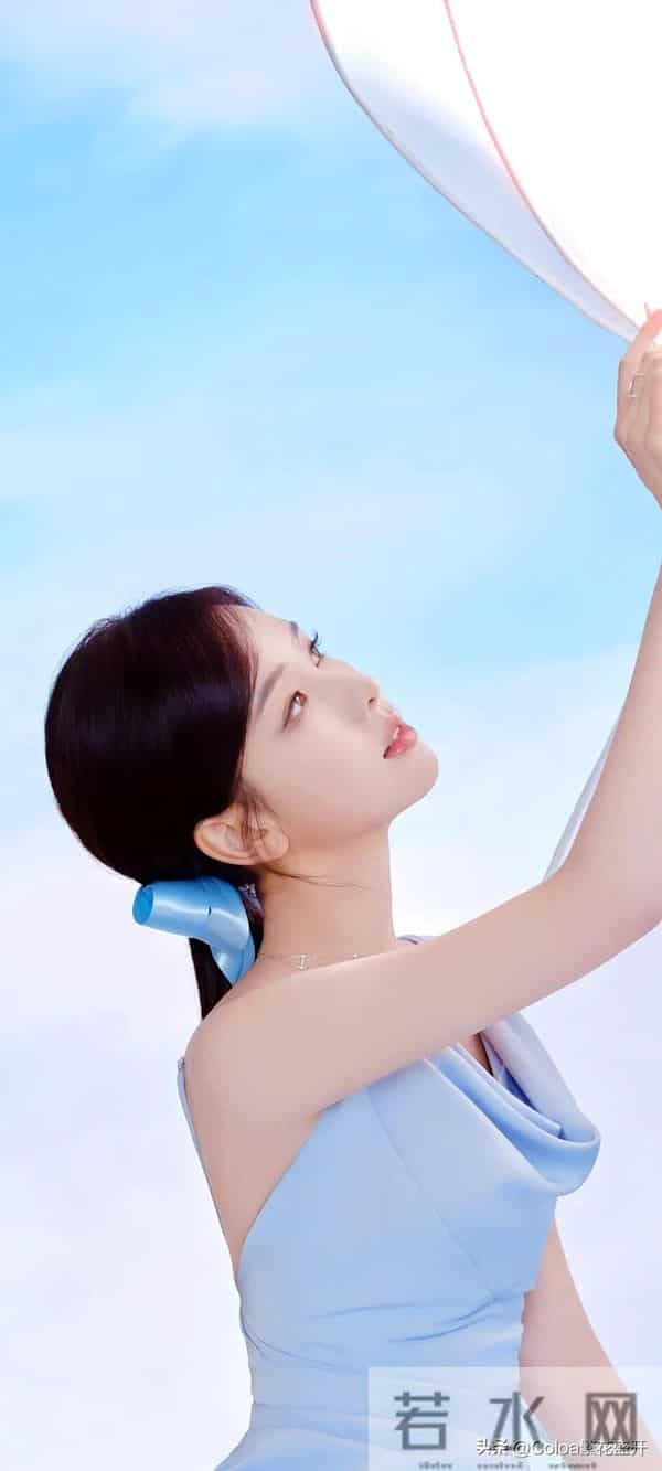 陈都灵-“初恋脸”与“高级感”身段！