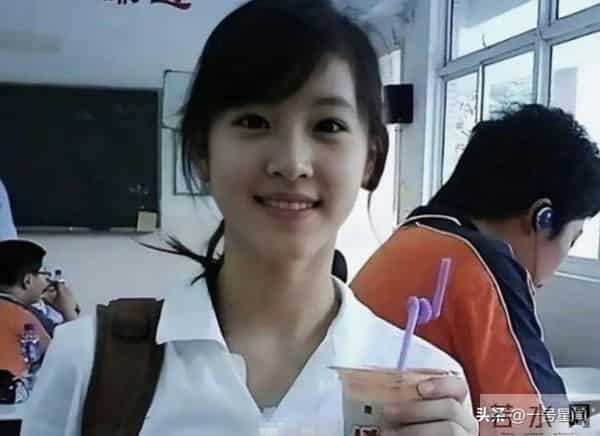 婚变风波不到半个月,31岁章泽天喜提新身份,担心的事还是发生了