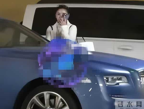 李小萌曝光近况,王雷财力彻底藏不住了,怪不得他被称为“戏霸”