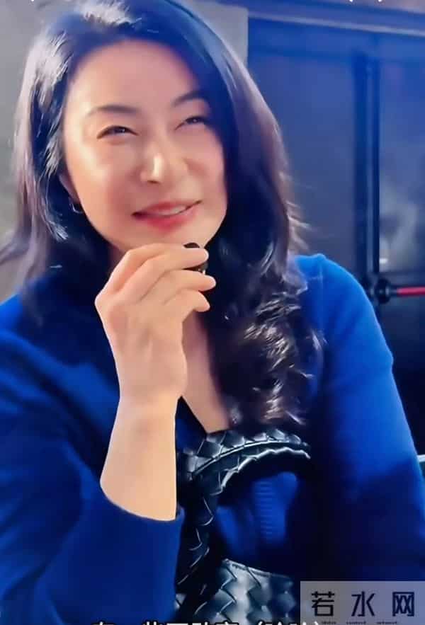 郭晶晶再传喜讯!霍家惊喜不已,阔太圈彻底沉默