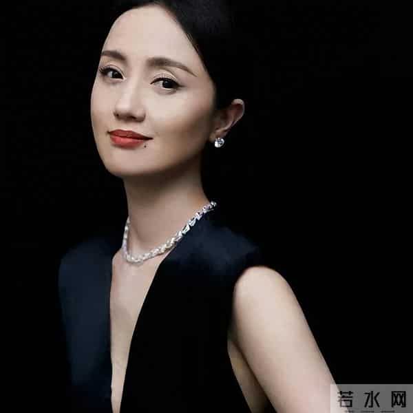 朱媛媛去世6个月后，辛柏青二度现身大孤山，令人担心的事发生了