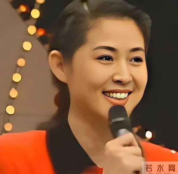 钱再多有何意义！66岁身家过亿的倪萍，还是要为儿子婚恋操破了心