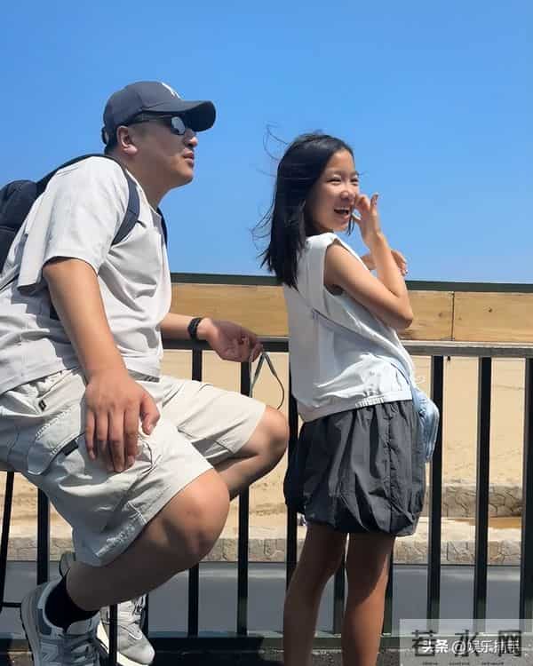 回旋镖砸中自己？张雪峰也没想到，一场演唱会让多年恩爱成了笑话