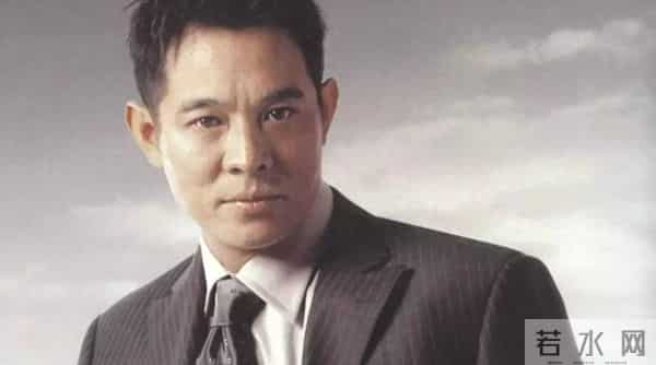 换心还是换血？62岁的李连杰脱衣自证，让人担心的事还是发生了