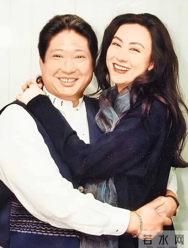 钱再多有什么用，76岁身家超30亿的洪金宝，仍要为儿子婚姻操碎心