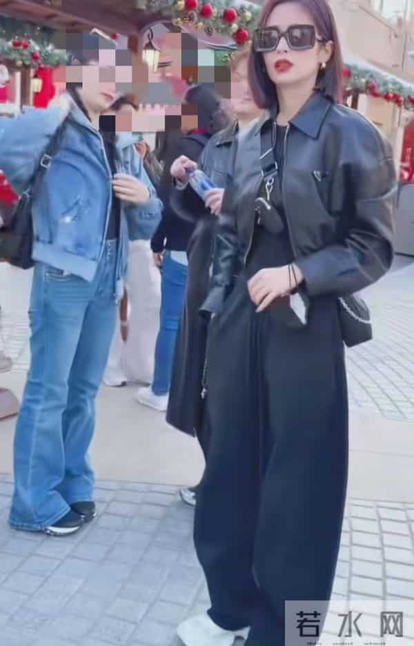 环球偶遇颖儿，真人又白又瘦，比例超好，比电视上漂亮100倍！