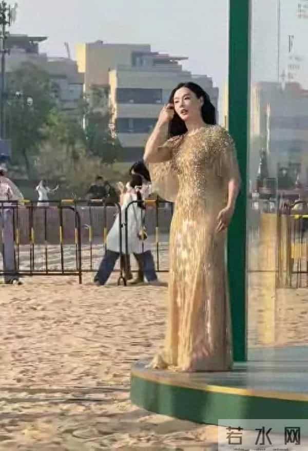 张柏芝现身河北无修图膀大腰圆,手背青筋暴露,果然路人手机真实