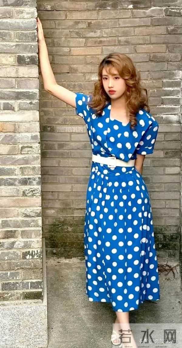 徐帆赴美参加养女徐朵的高中毕业典礼,徐朵蜕变惊艳全场!