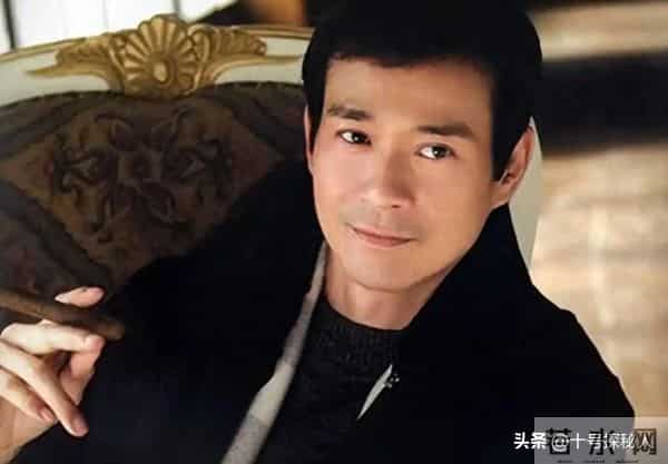 3段婚史4个女儿，靠妻上位却婚内出轨，曾抛妻弃女的他今过得怎样