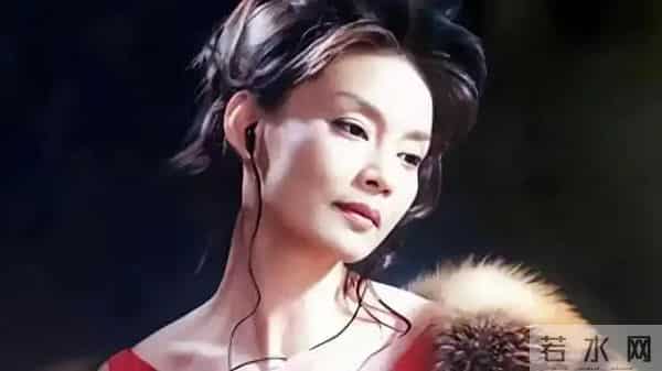 她13次拿下影后,无儿无女孤身一人,却在68岁时公开“表白”前夫