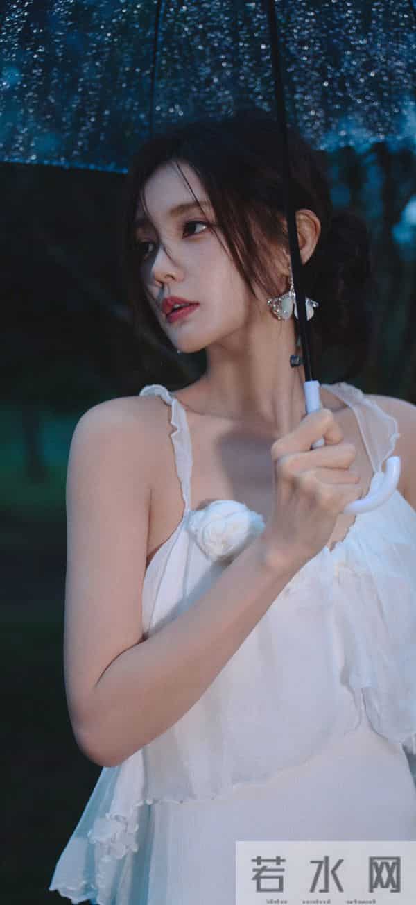 美女壁纸第1447期—李一桐