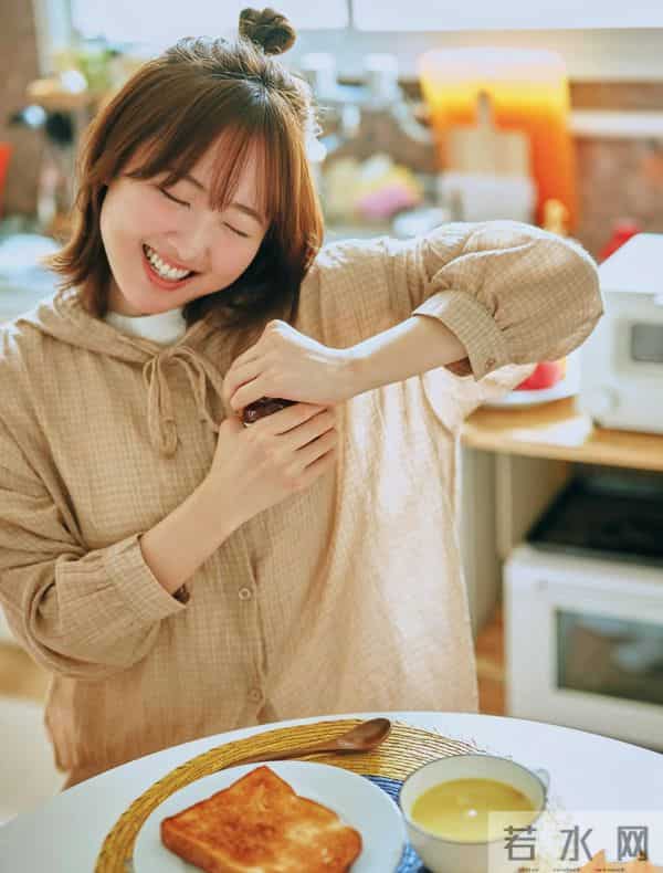 本田望结,“21岁的一天”主题写真