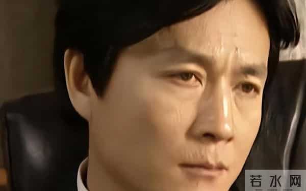 原来他早已去世,15岁演戏44岁走红,47岁患癌离世,哥哥是熟面孔