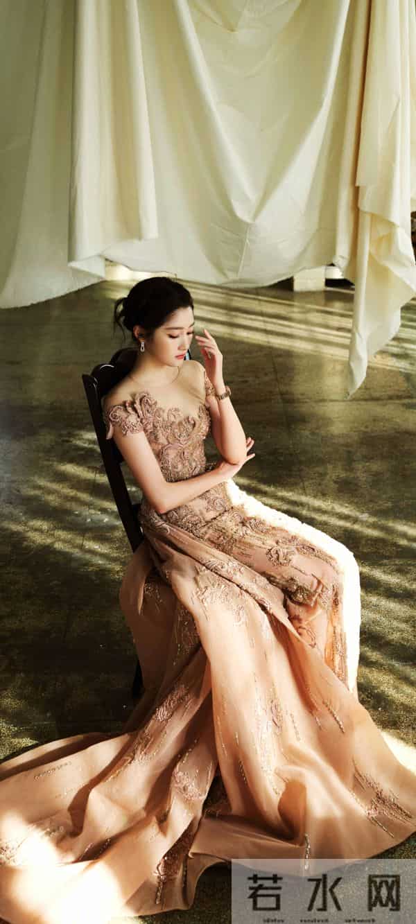 美女壁纸第1438期—关晓彤