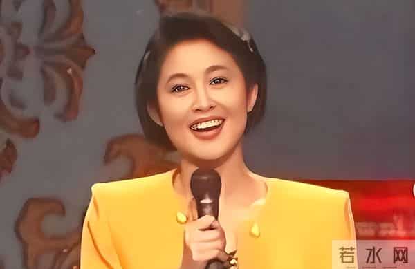 倪萍：半生从容，却为1.97 米的儿子操碎了心，有两大担忧