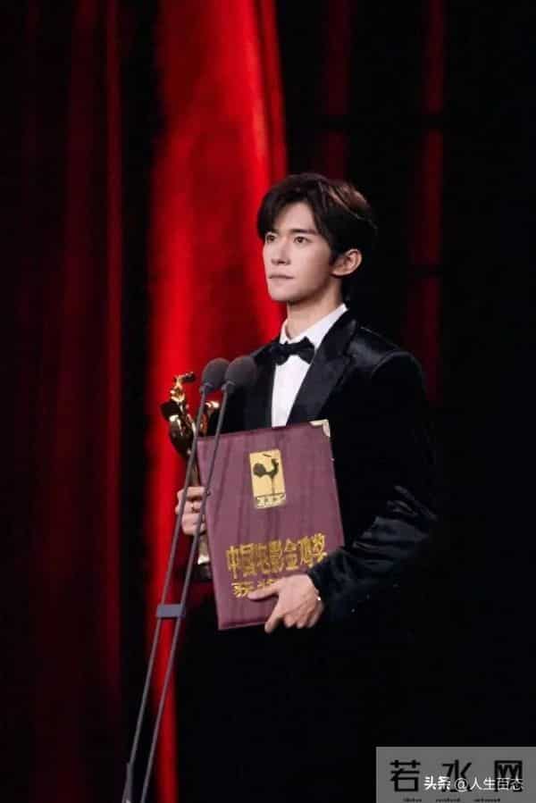金鸡奖紧急除名祖峰!男配和编剧提名均已取消,网友曝片方出事了