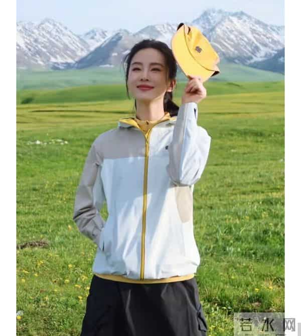 刘诗诗的秋日穿搭,美的恰到好处,不刻意,不张扬