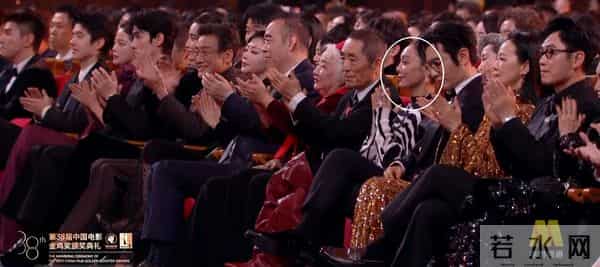 24岁的易烊千玺,成为金鸡奖最年轻影帝,刷新刘烨保持21年的记录