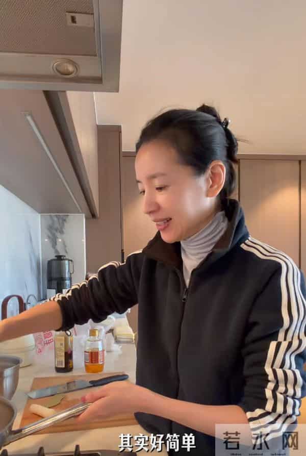 董洁自己做一日三餐，没阿姨还要洗衣服收拾卫生，住豪宅也不暖和