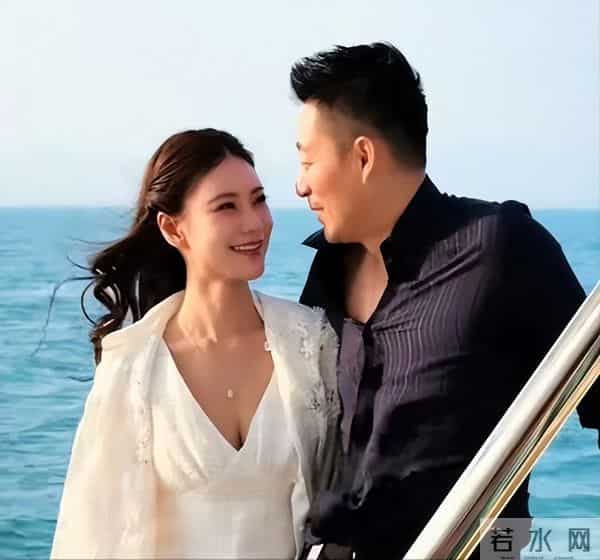 去世9个月后,马筱梅直播谈及大S教娃,汪小菲的话总算有人信了