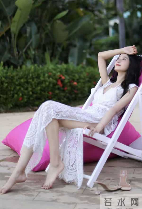 王媛可，肤白貌美：写真欣赏。