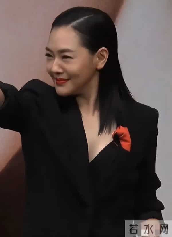 小S惊艳出席活动,马筱梅反照顾大S孩子,原来生前亲妈委托过