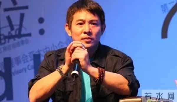 换心还是换血?62岁的李连杰脱衣自证,让人担心的事还是发生了