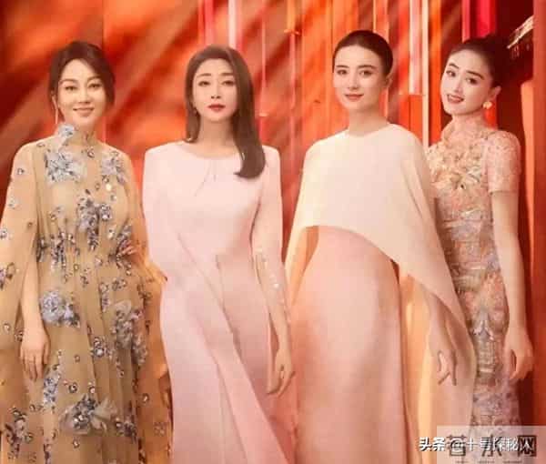 她是演员中的女富豪，多辆豪车轮流开，现在45岁却活得像20岁