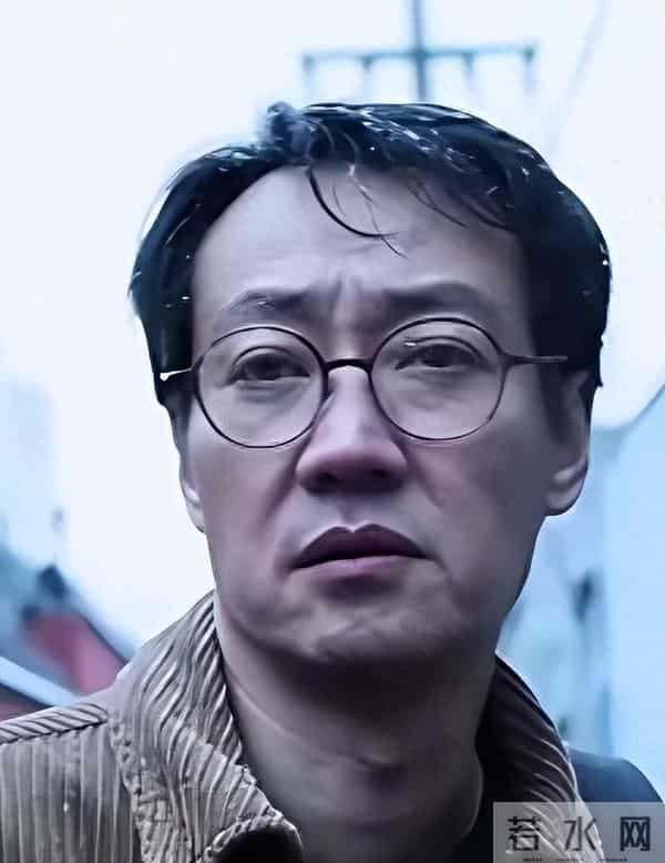 朱媛媛去世6个月后，辛柏青二度现身大孤山，令人担心的事发生了