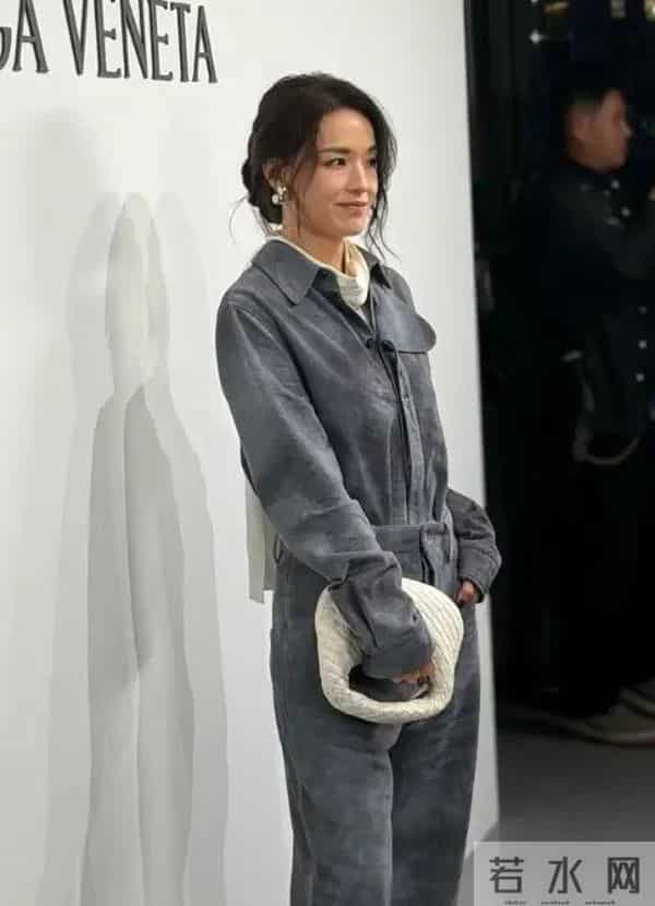 这一夜,49岁舒淇秒了33岁娜扎,不要怀疑任何一张演电影女主的脸