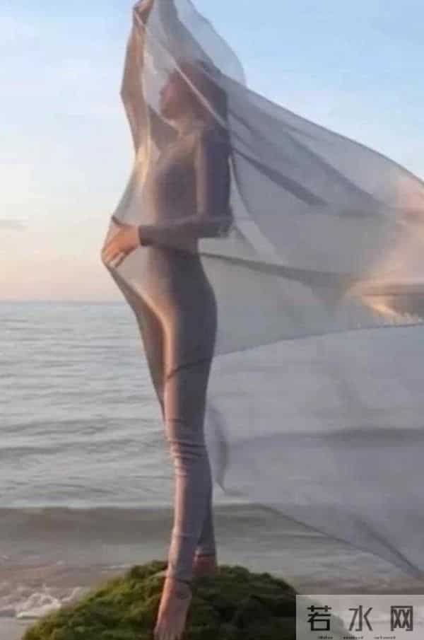 东方维纳斯！舒淇身材保持的真好，腹部比海平面还平，真让人羡慕