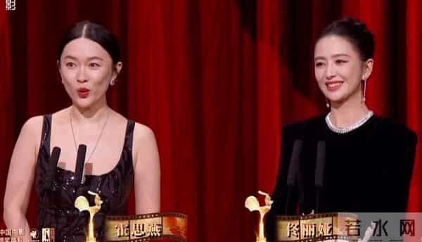 24岁的易烊千玺，成为金鸡奖最年轻影帝，刷新刘烨保持21年的记录