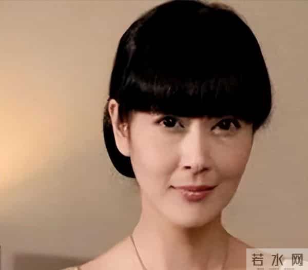 结婚10年被丈夫出轨8次!最后出轨蒋勤勤,年仅43岁抑郁烧炭自尽