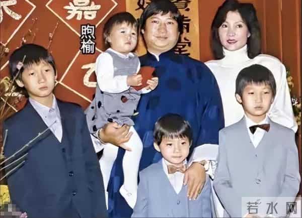 钱再多有什么用，76岁身家超30亿的洪金宝，仍要为儿子婚姻操碎心