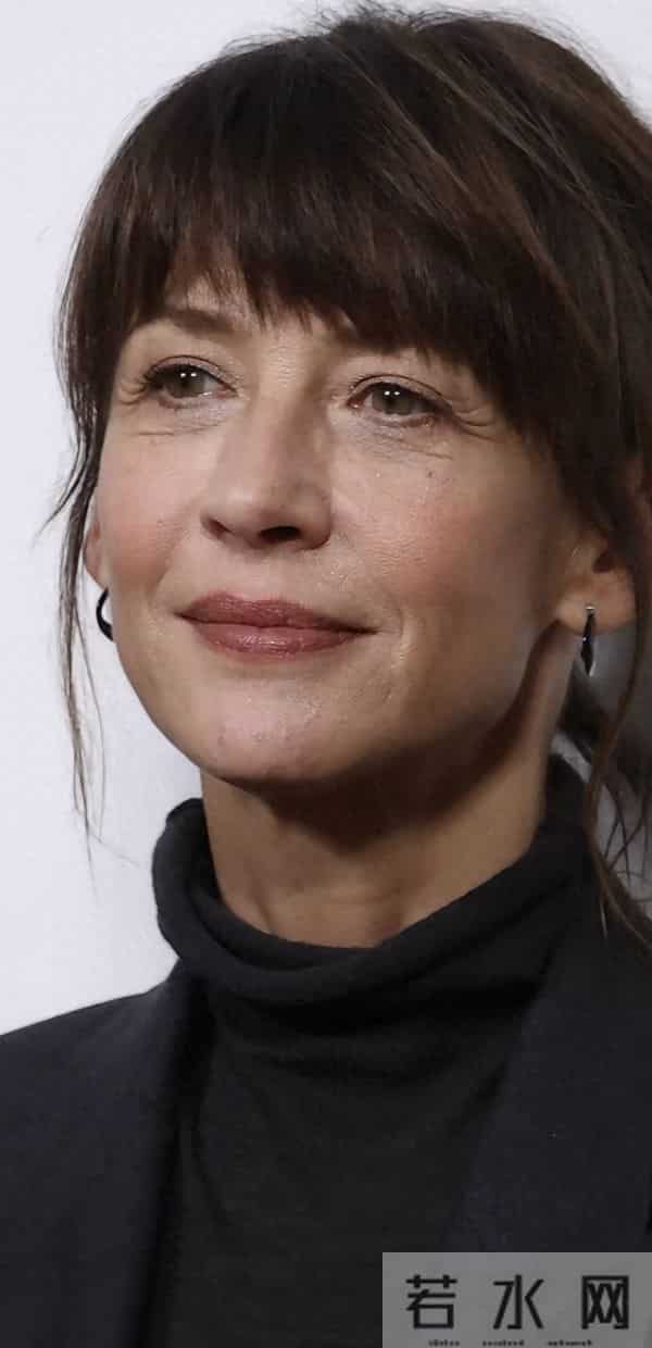 58岁苏菲玛索，无美颜无滤镜的状态