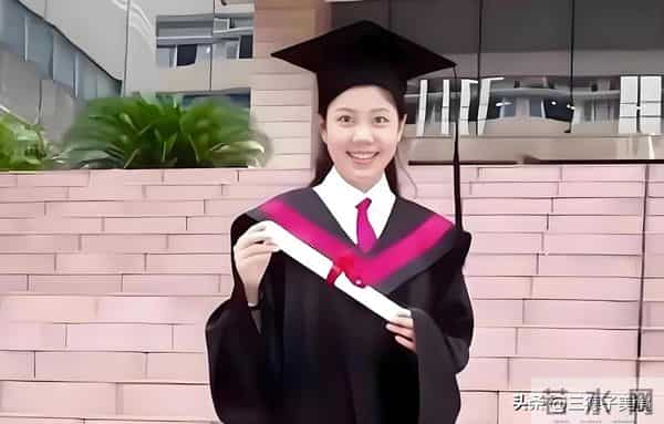 她是珠江台最红主持人之一，拒为相亲老公离职，结婚生女恩爱如初