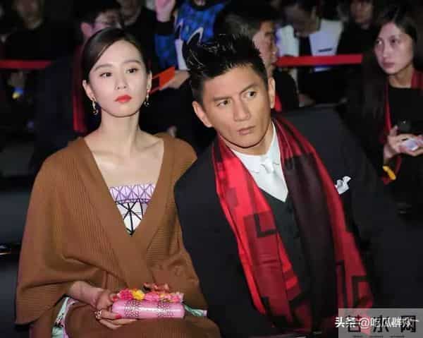 卓伟再爆猛料！国民男星分居2年要离婚，靳东吴奇隆躺着中枪