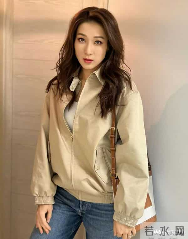 钟嘉欣婚变风波升级!曝其签婚前协议被骗婚,狂接工作争抚养权