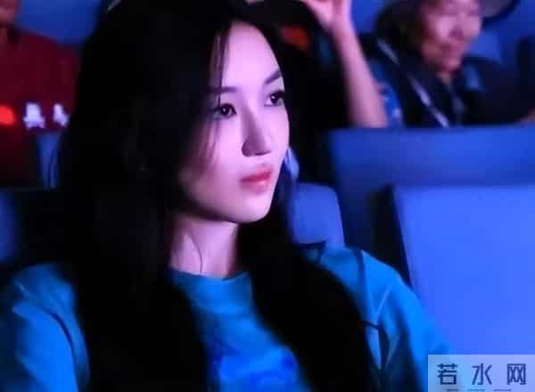 李亚鹏做梦也没想到，心中这口恶气竟让向太给出了，窦靖童没说谎